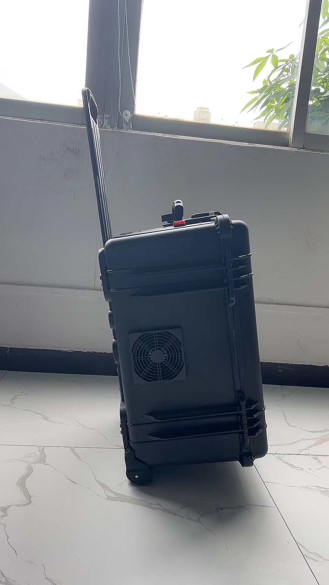 清河门手拉箱型移动通信干扰器